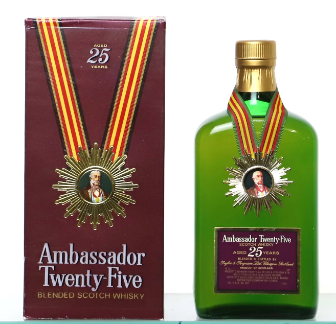 Ambassador Twenty-Five Year Blended Scotch Whisky - 700ml